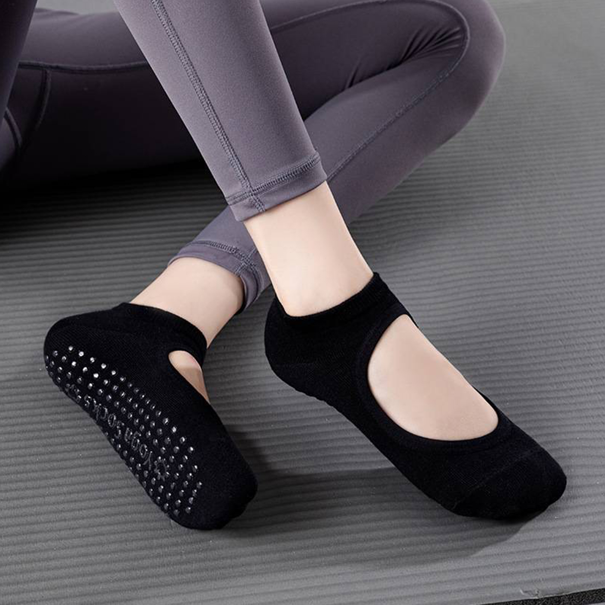 Pilates Yoga Top - Non-Slip Yoga Socks for Women –