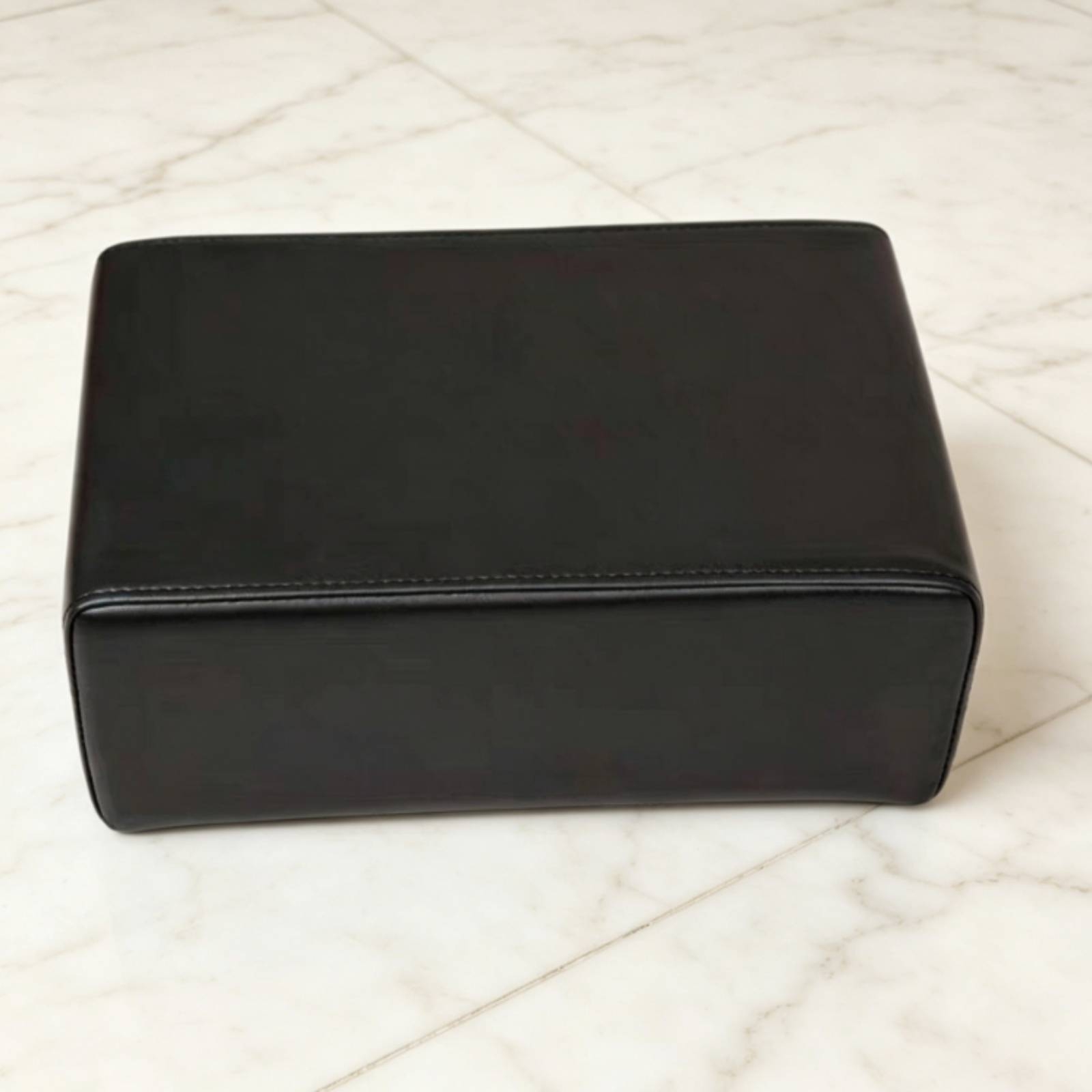 Pilates & Yoga Unleashed International Academy Yonkers - Pilates Auxiliary Box Stitched Seams Pilates