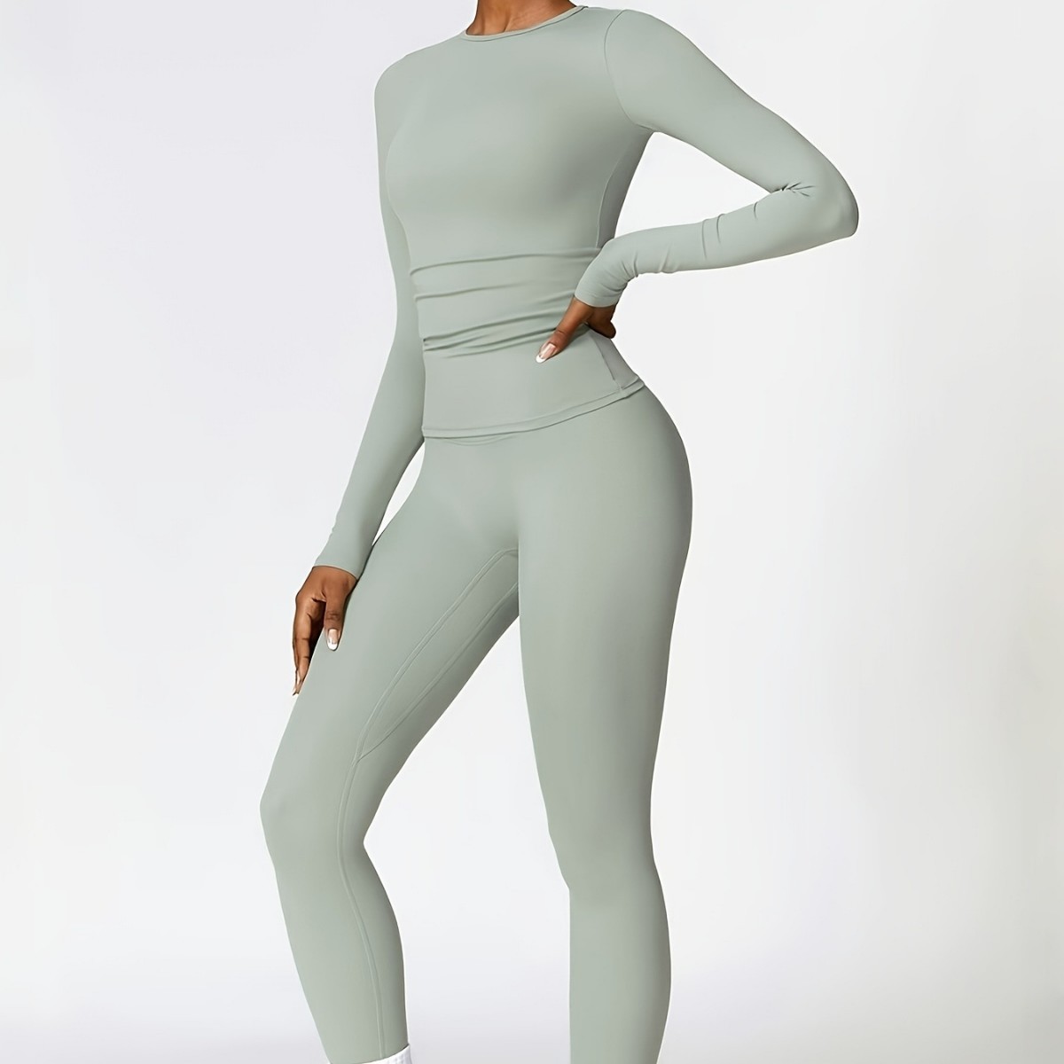 Tight-fitting yoga suit slim l - Pilates & Yoga Unleashed International Academy Yonkers avaliação e preço